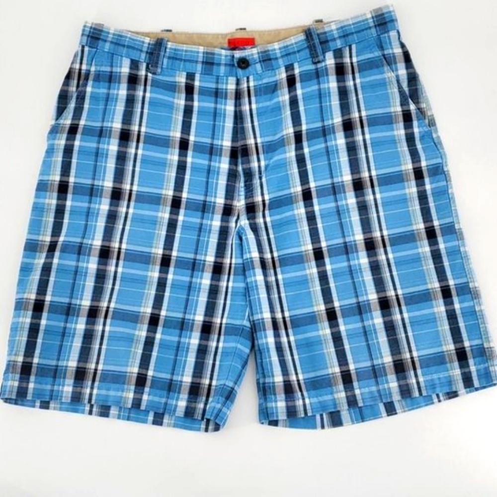 Izod Flat Front Blue Plaid Shorts Size 38